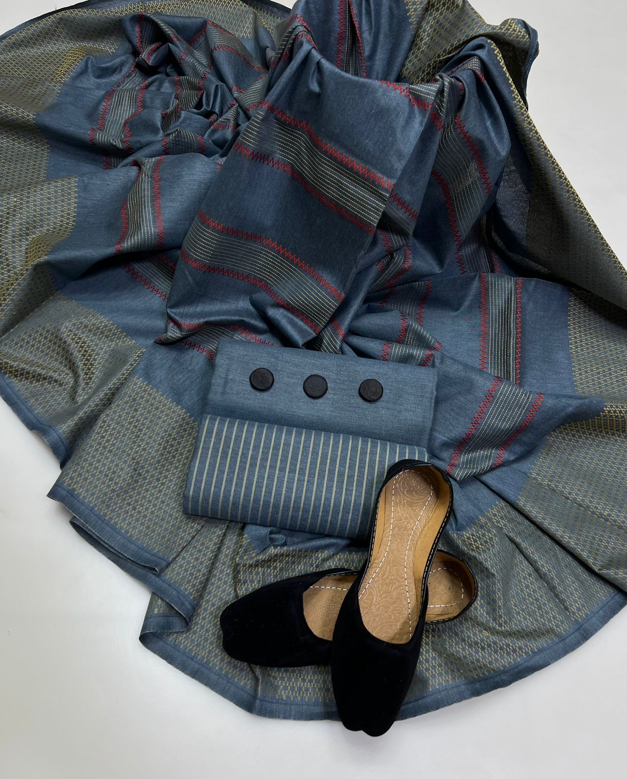 4PC Wool Shawl Dress (Khussa Gift)